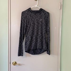 Dry fit long sleeve work out shirt